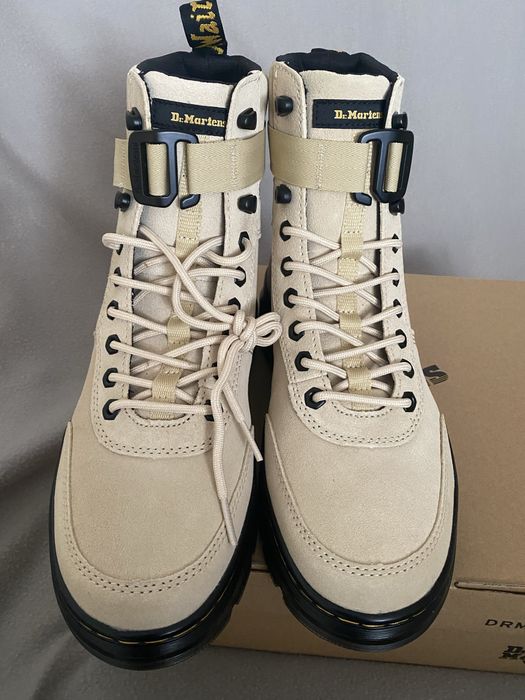 Dr. Martens Combs Tech Suede 42-27-27.5 max