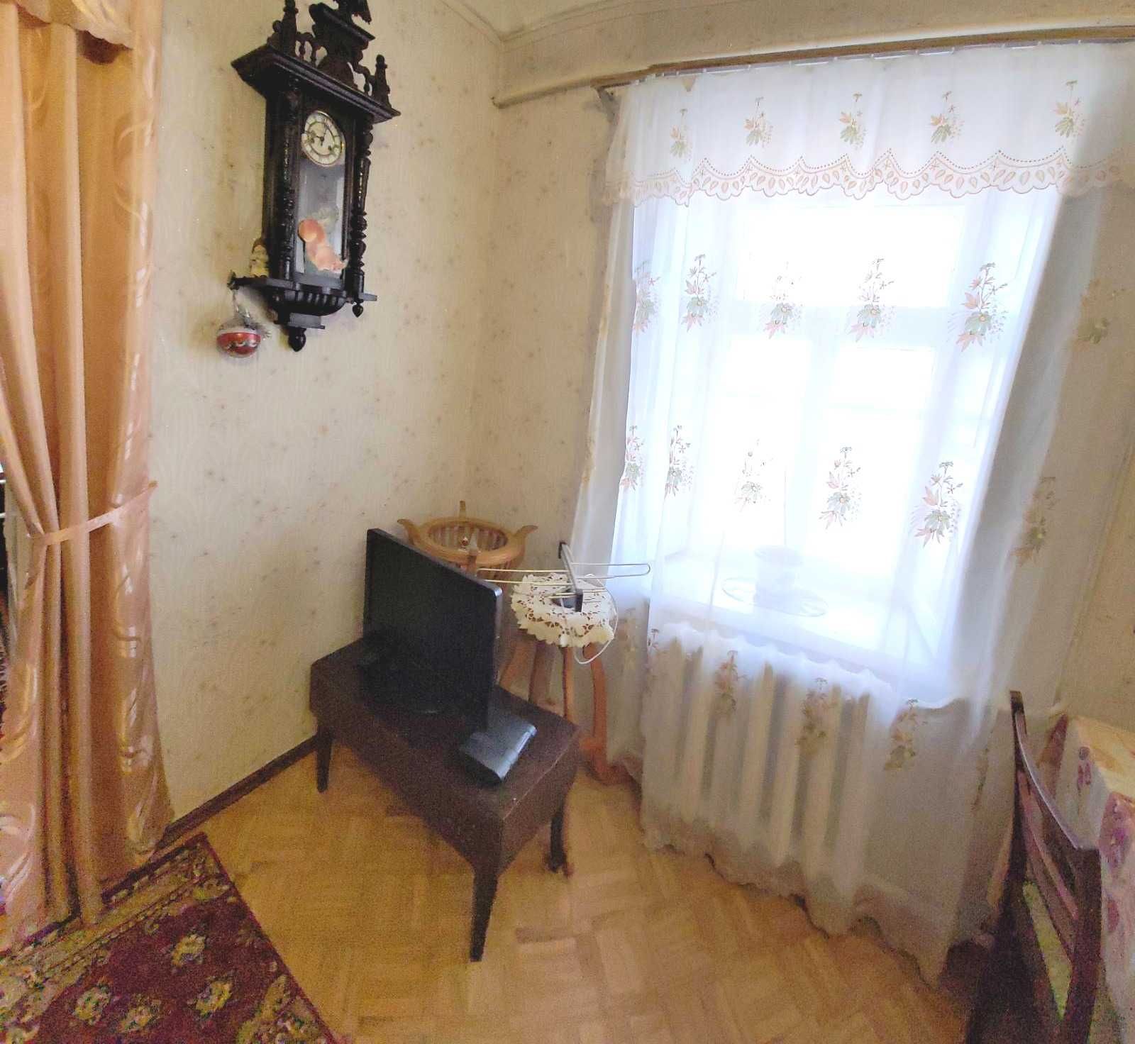 Продаю 3х ком.кв. Центр