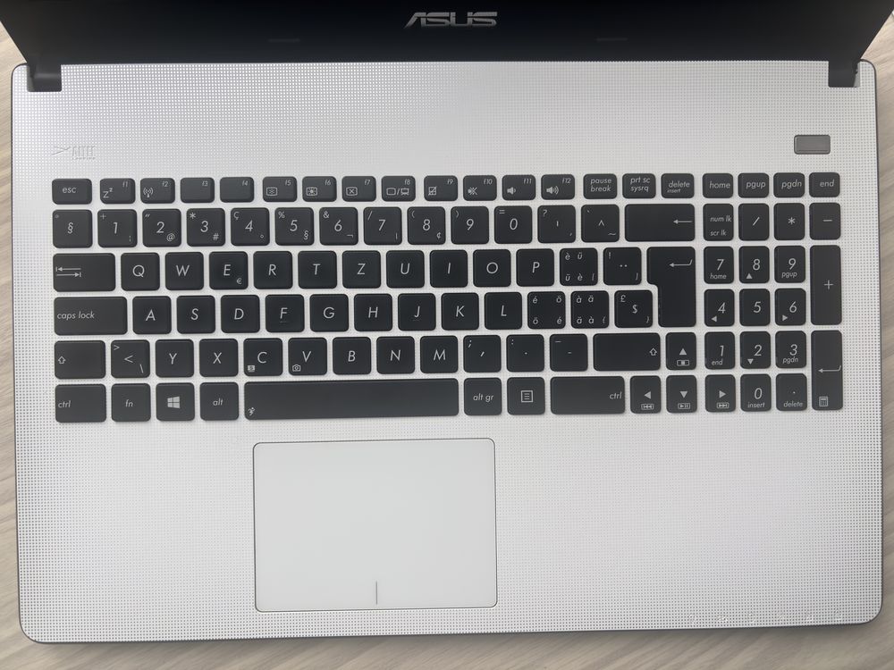 Ноутбук Asus 15.6 X501A