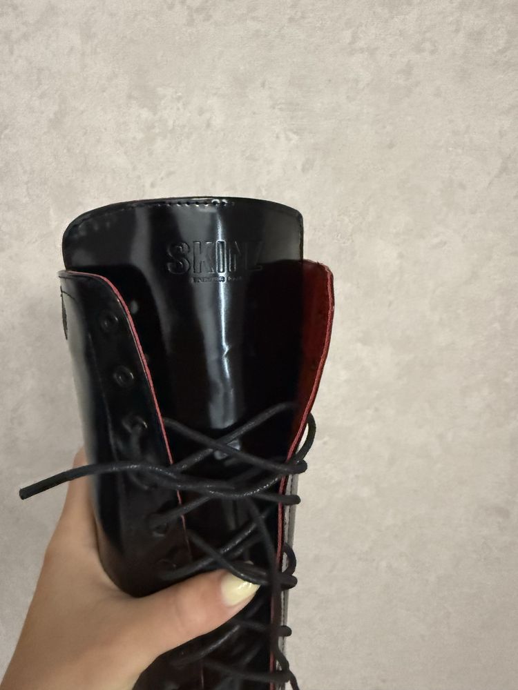 Продам сапоги Skinz