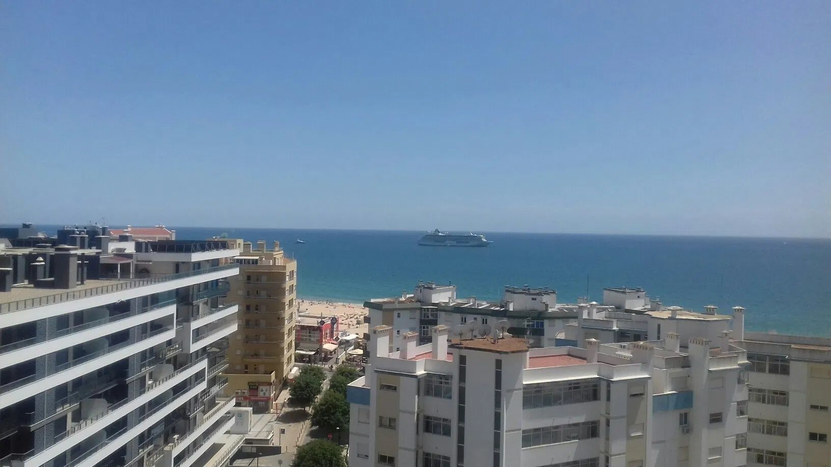 Praia da Rocha-Edifício TARIK (AL)