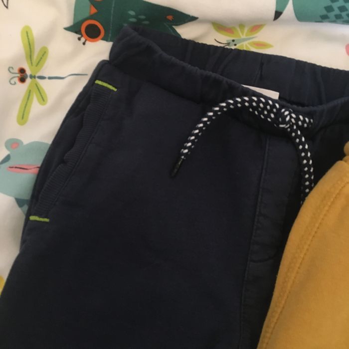 2 pares de calcas, zippy e lefties , 2-3 anos