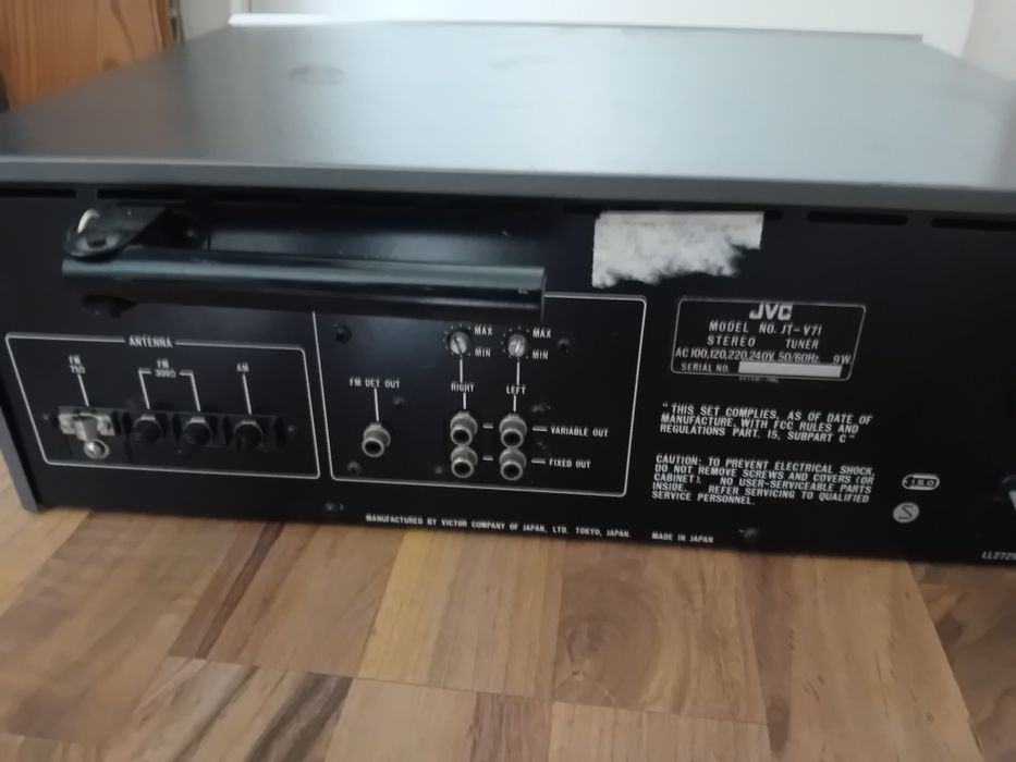 Sprzedam tuner jvc jt v71