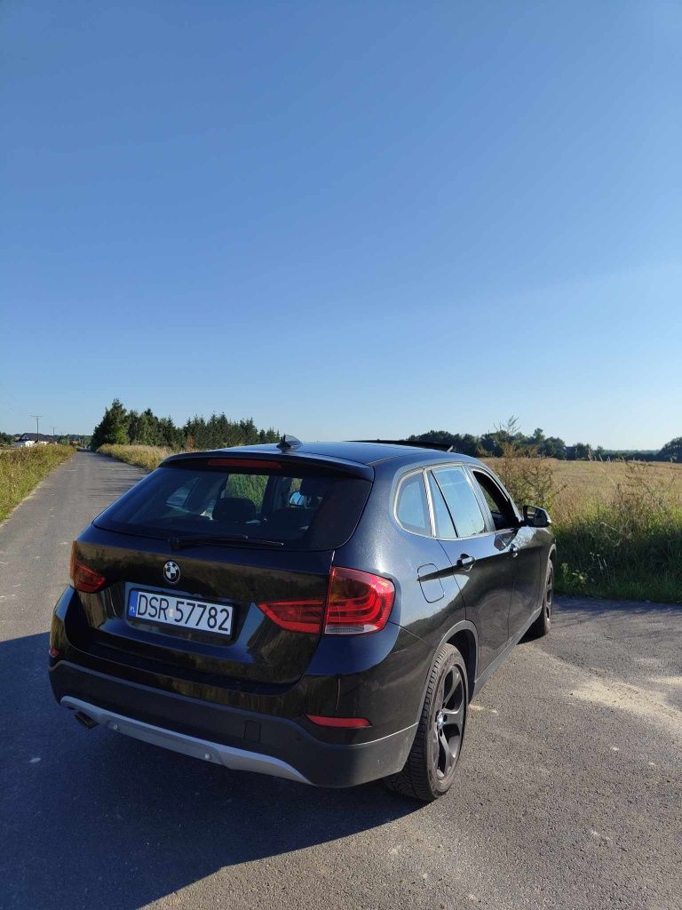Sprzedam  BMW X1 automat