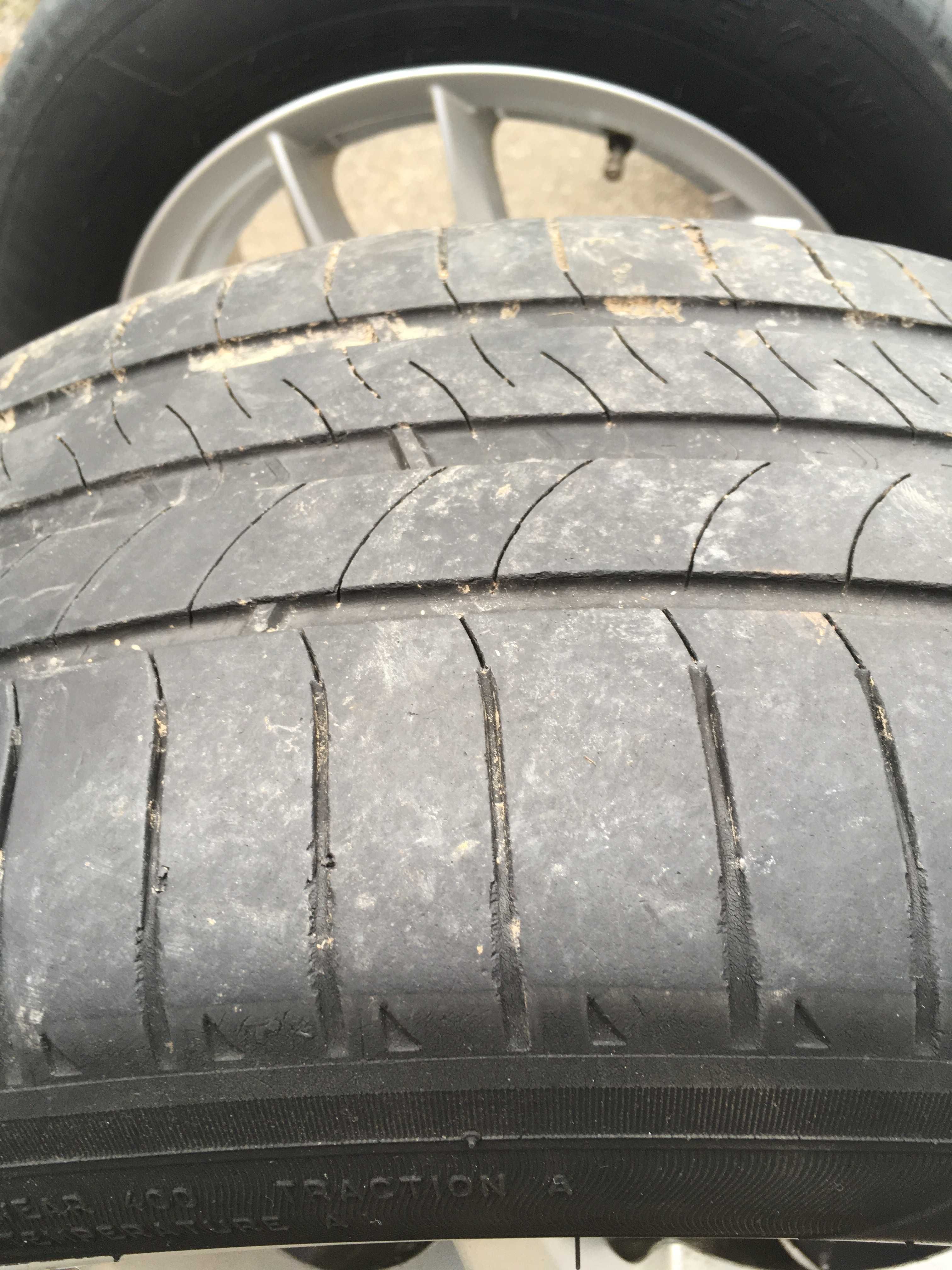 Продам летние шины Michelin  205/55/16