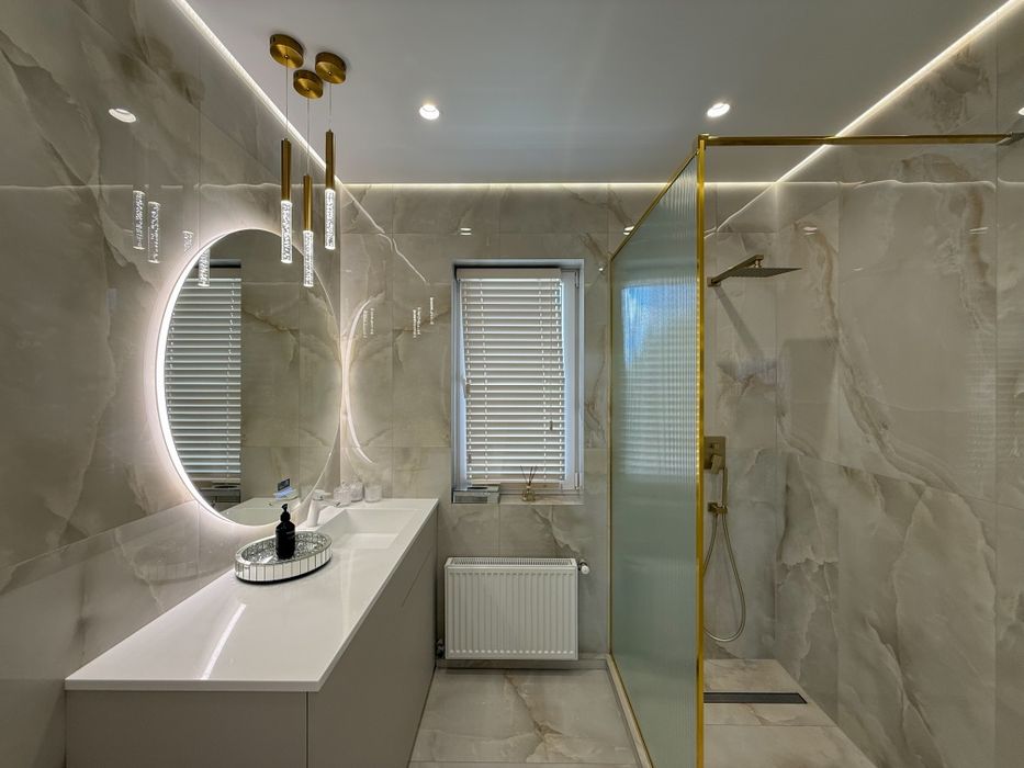 Будинок з ремонтом, єОселя