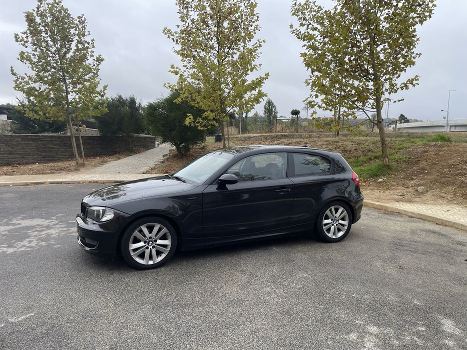 BMW SERIE 1 118d (e81) • 2008 • Preto