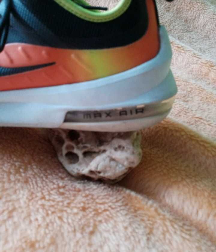 Nike Air Max Axis Prem
