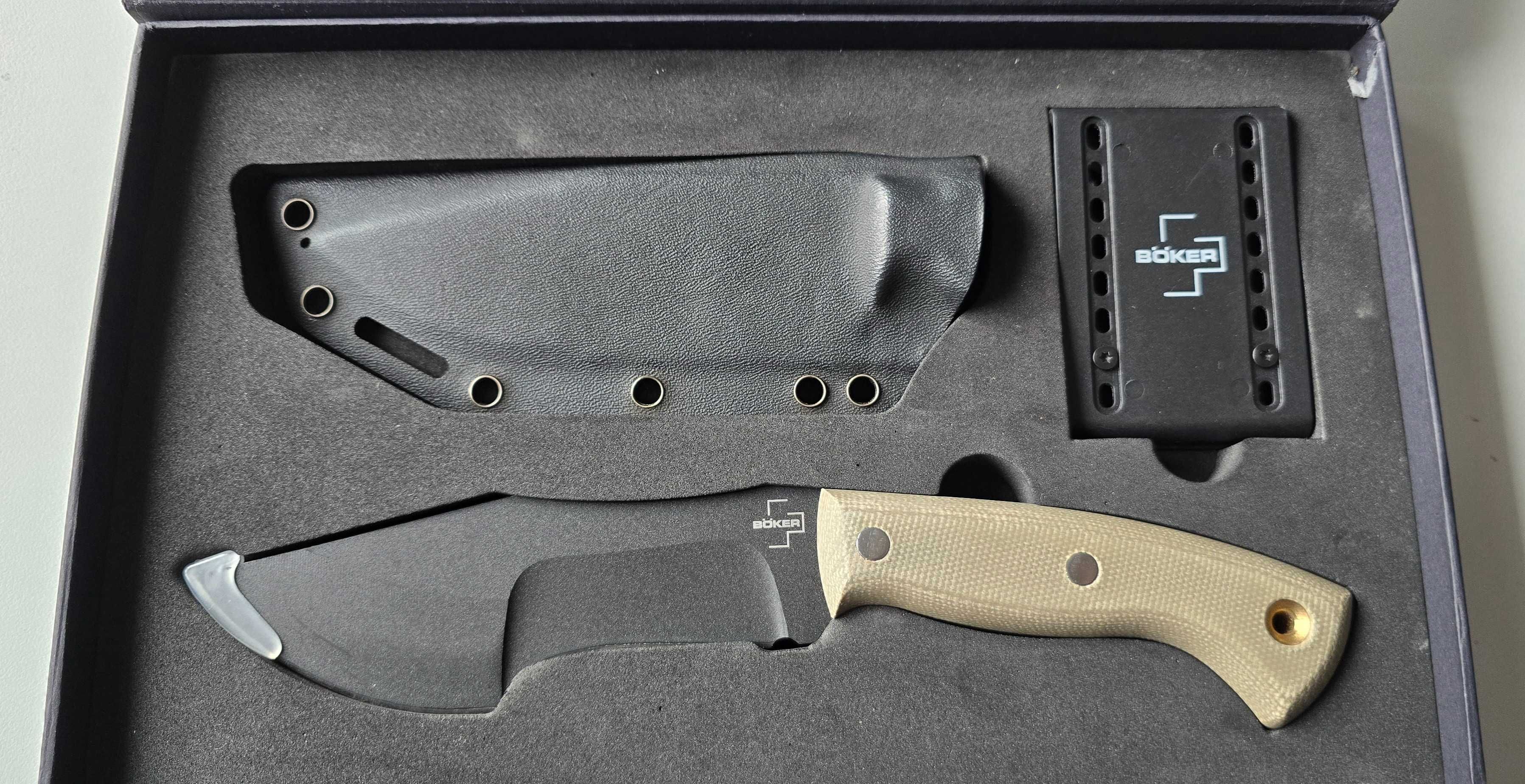 Nóż Böker Plus Mini Tracker nie scyzoryk folder