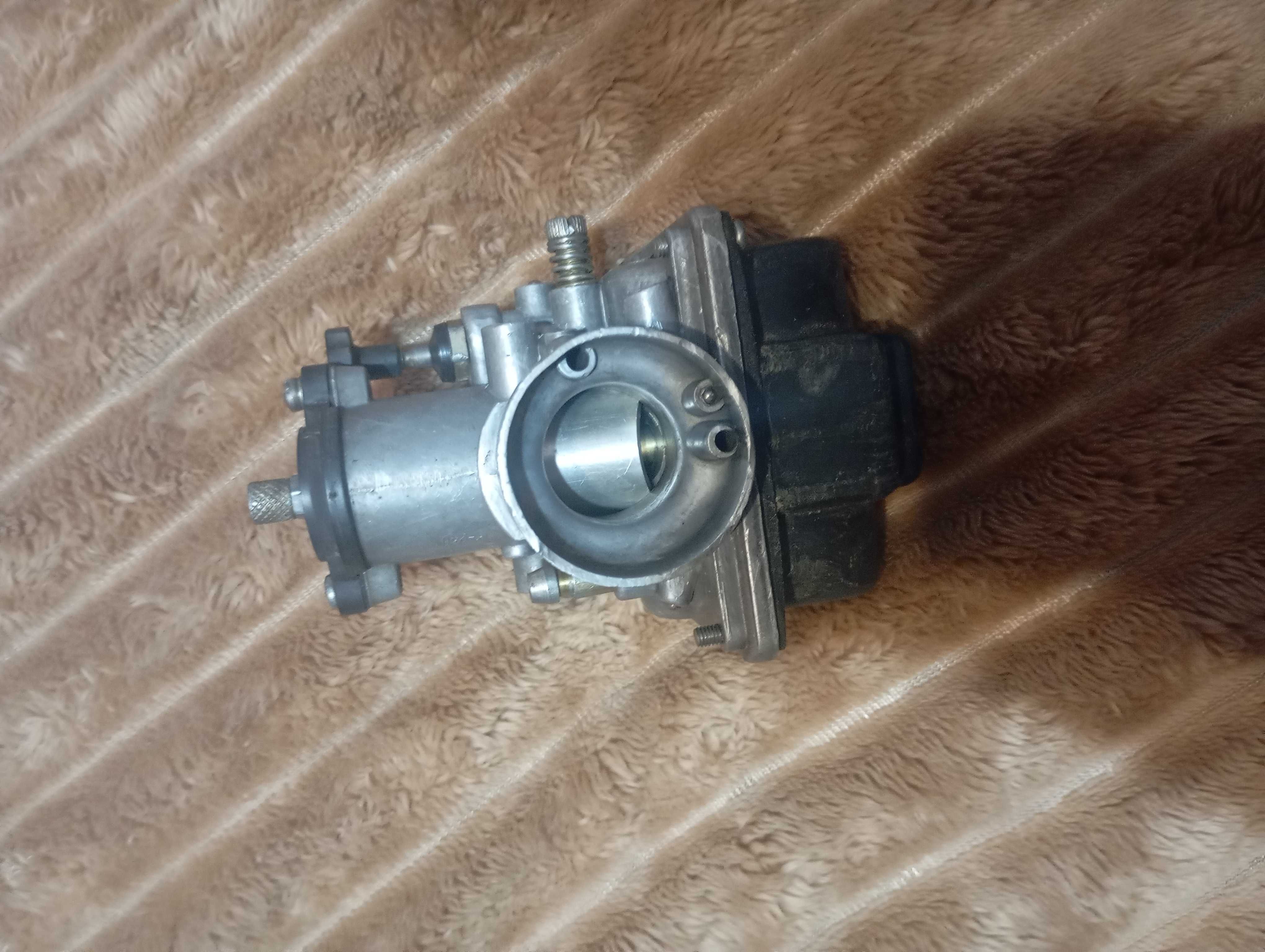 продам карбіратор  к 2401