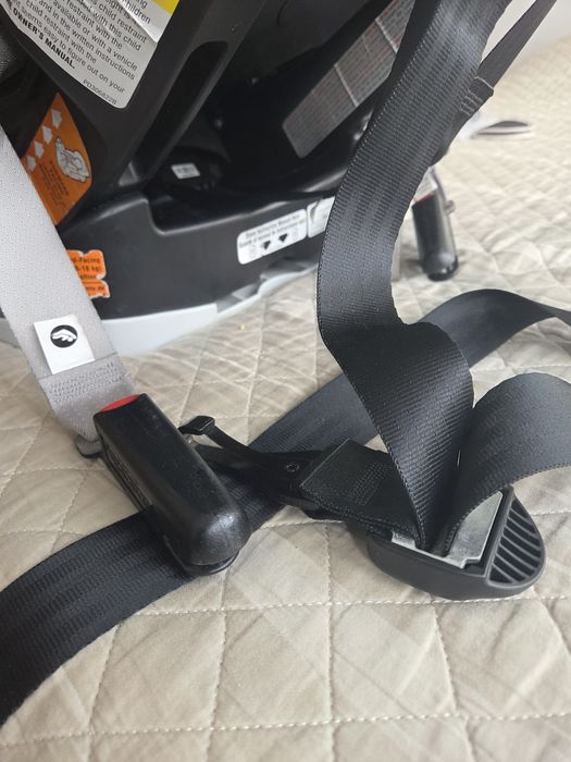 Cadeira auto Graco com assento 4Ever DLX 4-em-1