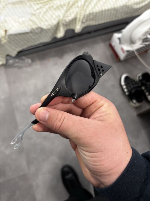Oakley Plantaris