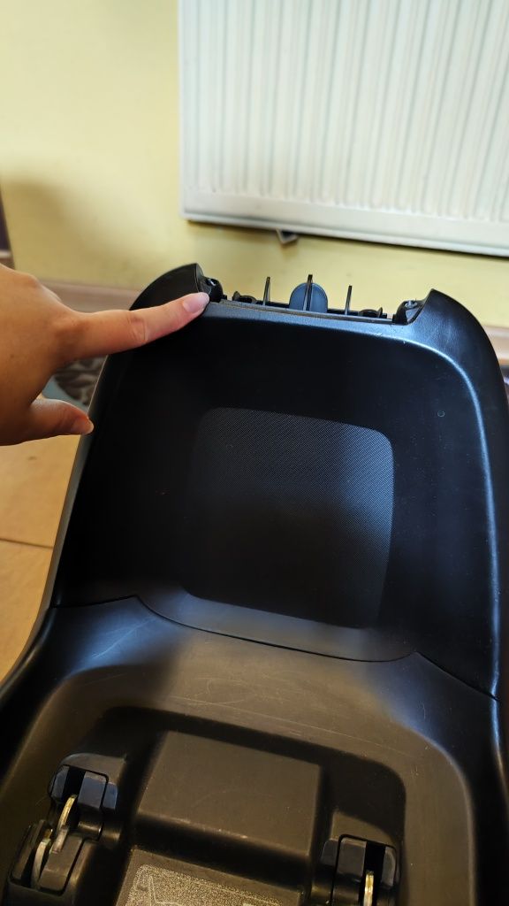 Fotelik maxi Cosi 2wayPearl z baza ISOFIX 2wayFix
