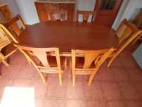 Mesa extensível e cadeiras de sala jantar