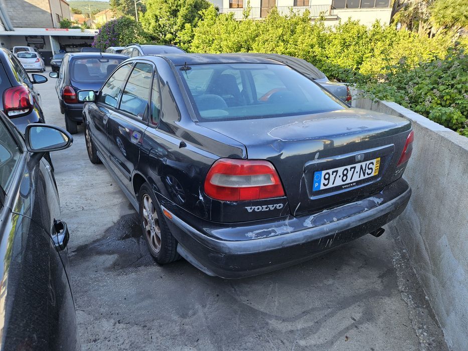 Volvo v40 gasolina para peças