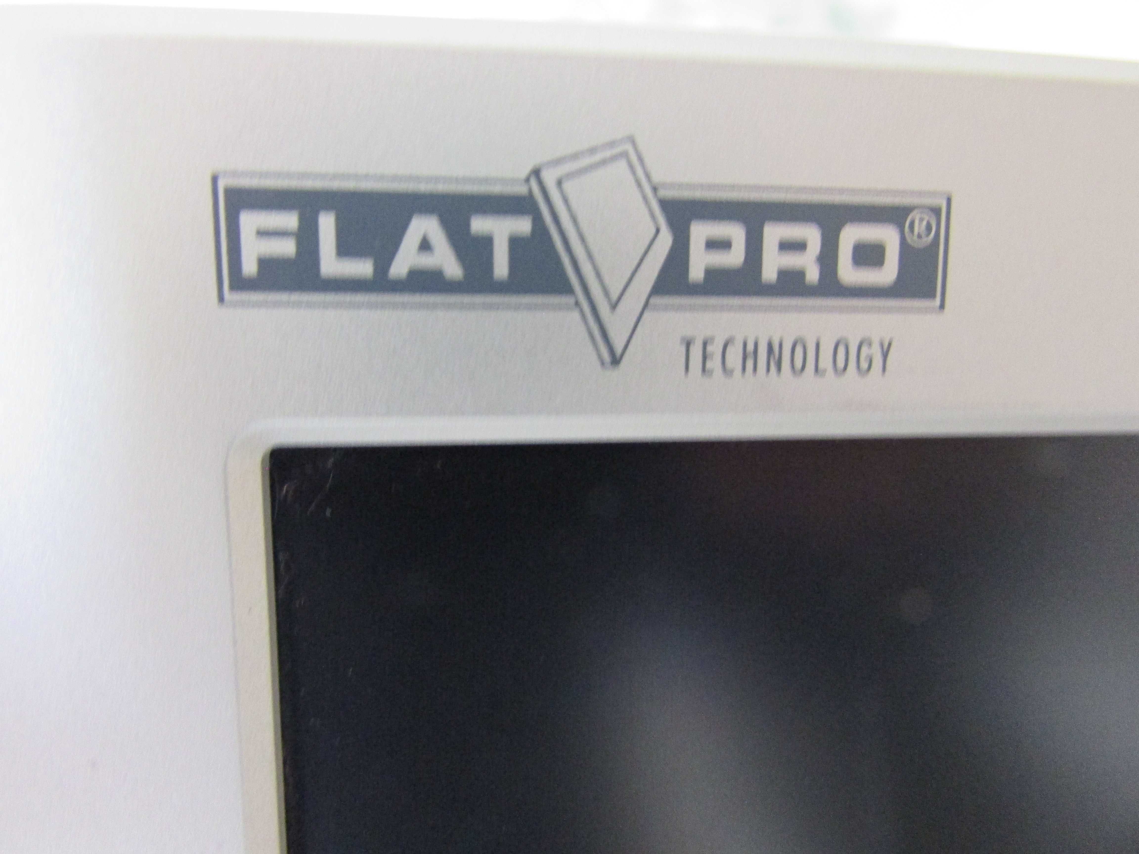 Monitor LCD MEDION 19 cali