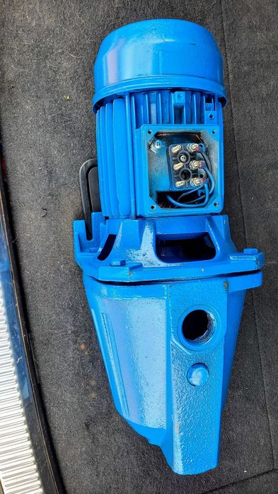 Bomba de Agua 1.5 cv trifasico (balão)sem balão incluido