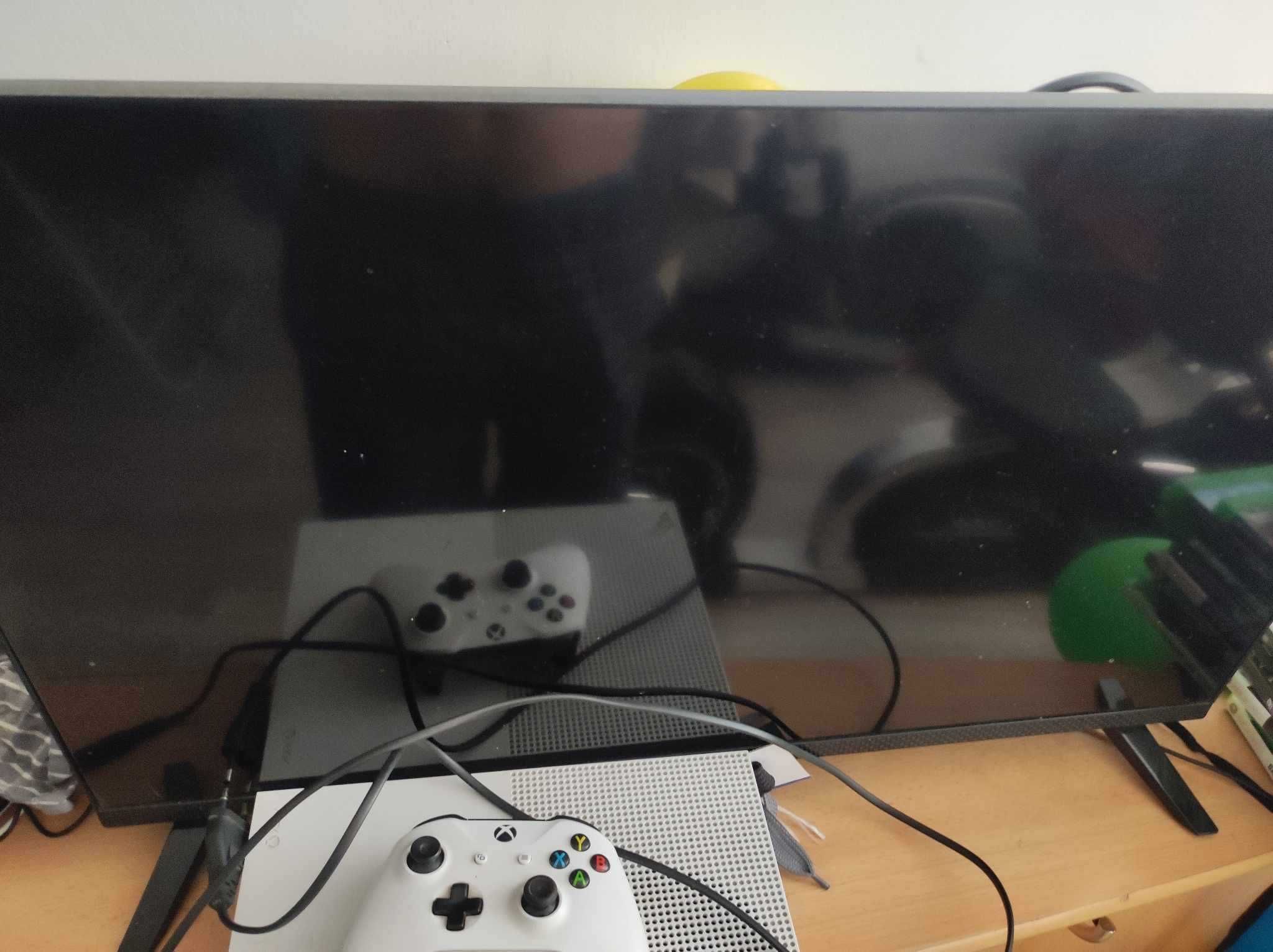 Xbox one s +pad+gry+tv 32 całe tylko w całości