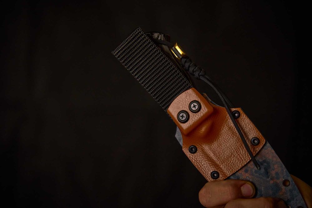 Ніж ручної роботи  із топової американської сталі CPM MagnaCut