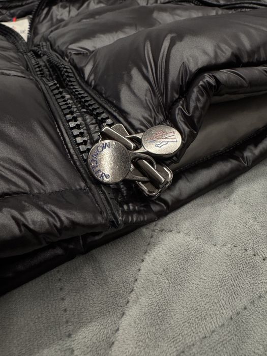 Kurtka puchowa Moncler Maya