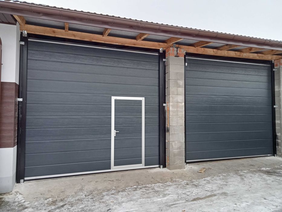 Brama segmentowa garażowa przemysłowa bramy garażowe Rakszawa