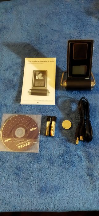 Relógio digital novo