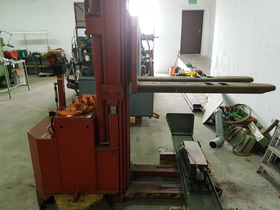 wózek widłowy elektryczny