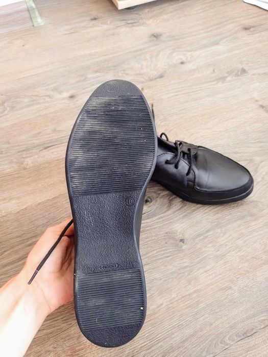 Зручні шкіряні туфлі