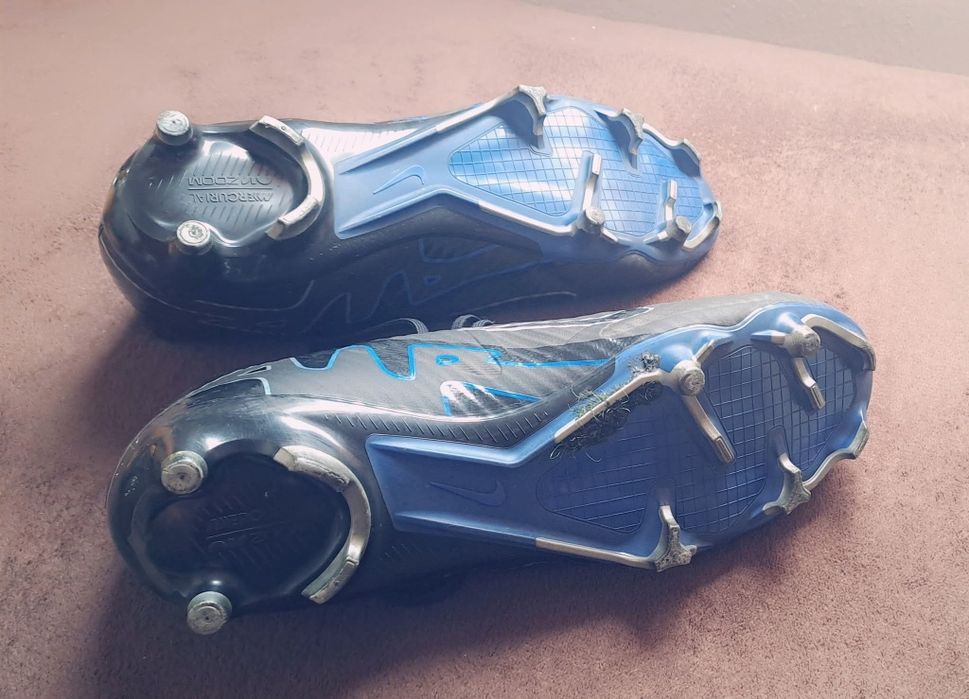 Chuteiras Nike Número 43