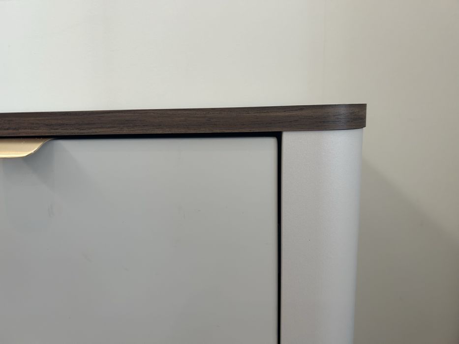 Komoda zaokrąglone boki kolor kaszmir + orzech