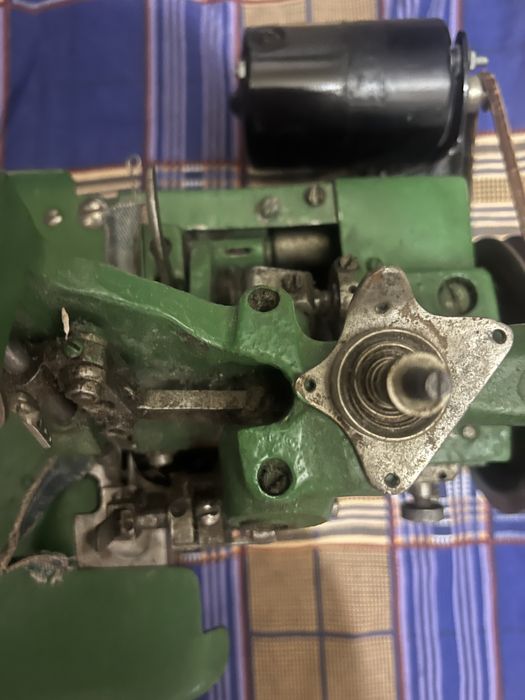 Оверлок швейный Оверлок