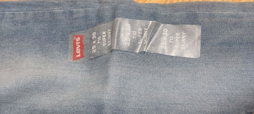 Нові оригінальні джинси Levis 710 з Америки
