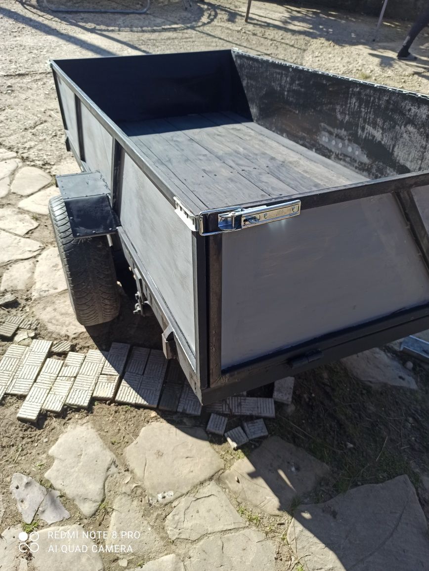 Продам прицеп усі питання по тел