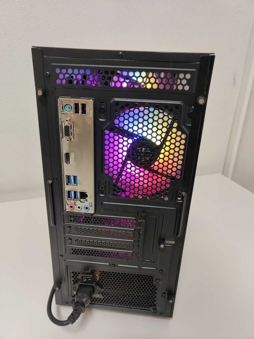 PC Ryzen 5 5600G | 16GB RAM | 500GB NVMe | Micro-ATX ARGB