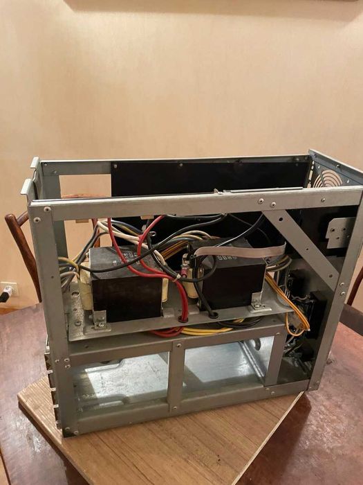 Запчасти от бесперебойника APC smart-ups SUA2200i.