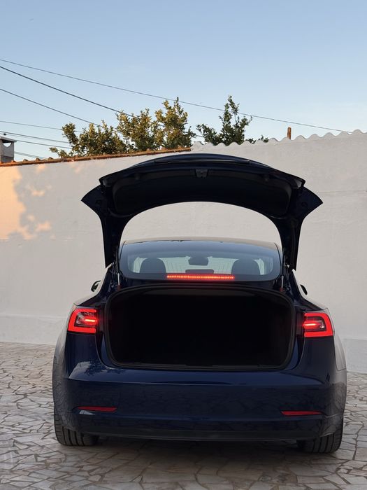 Tesla Model 3 Sr plus LFP