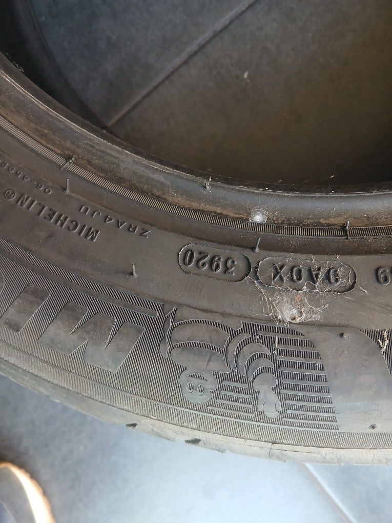 Pneus 215 60 R16 Michelin