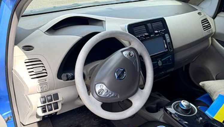 Електричка Nissan Leaf