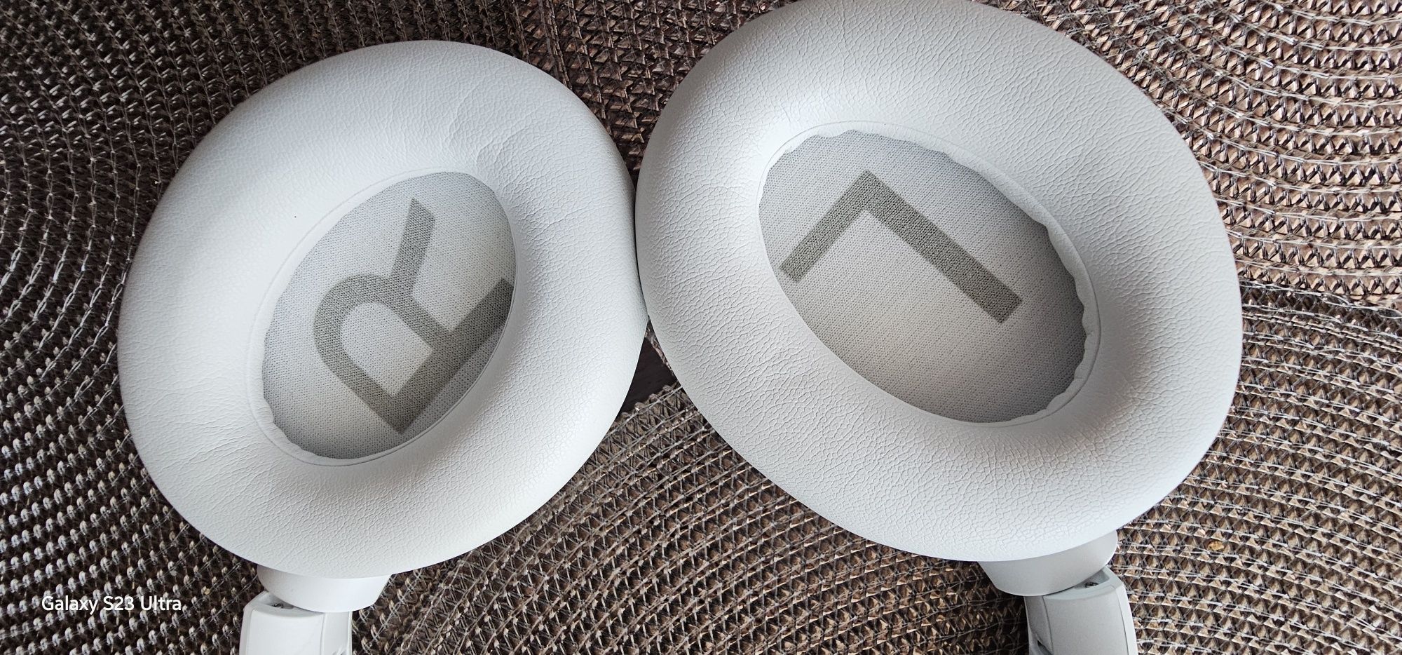Słuchawki bezprzewodowe Philips TAH8506 Białe