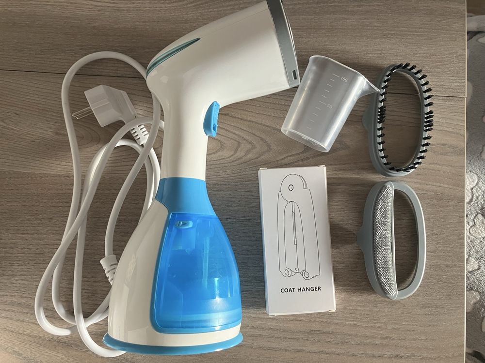 Mini prasowacz parowy parownica Steamaster + stojak