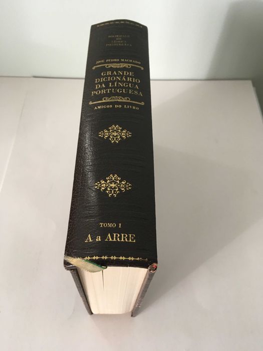 Grande Dicionário da Língua Portuguesa (12 volumes)