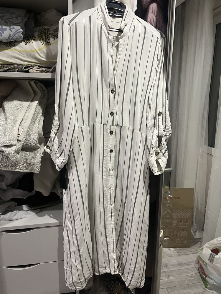 Сукня Zara легка