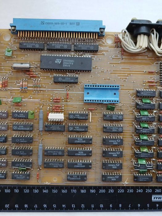 Материнская плата б/у от советского компьютера