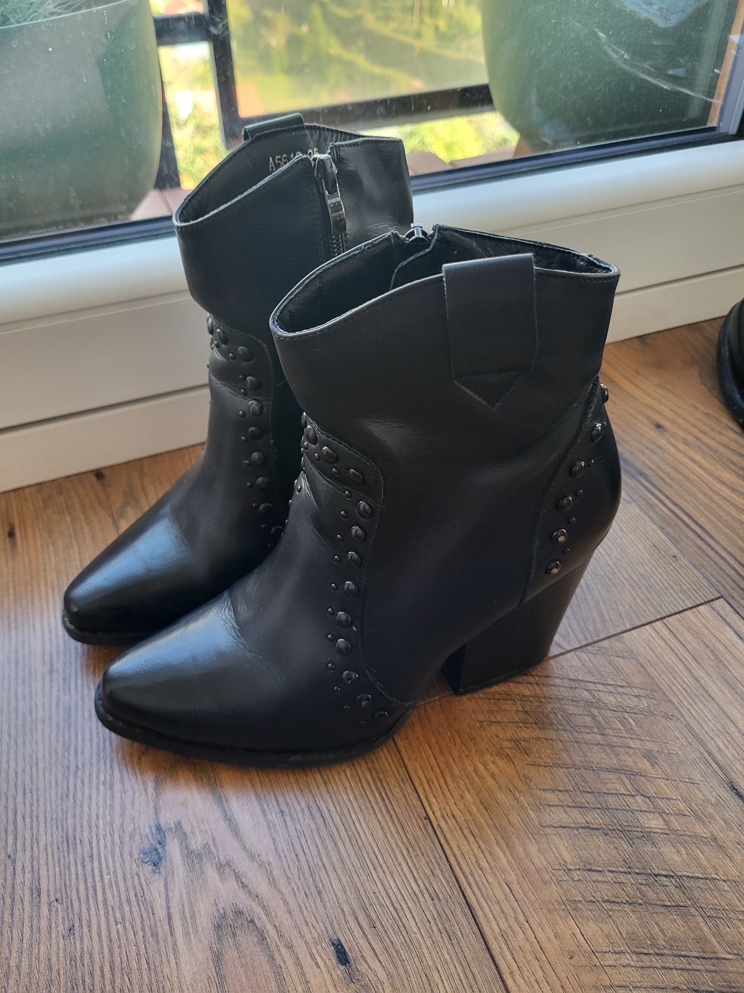 Buty damskie rozmiar 36