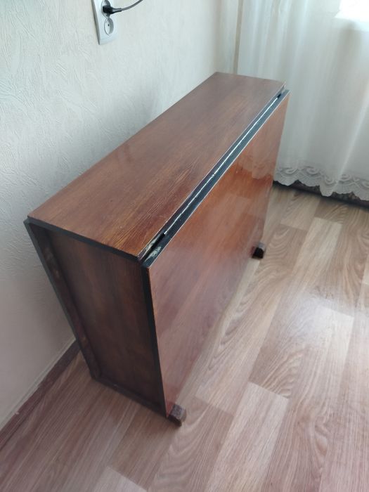 Стол-книжка 1,6 х 0,9м