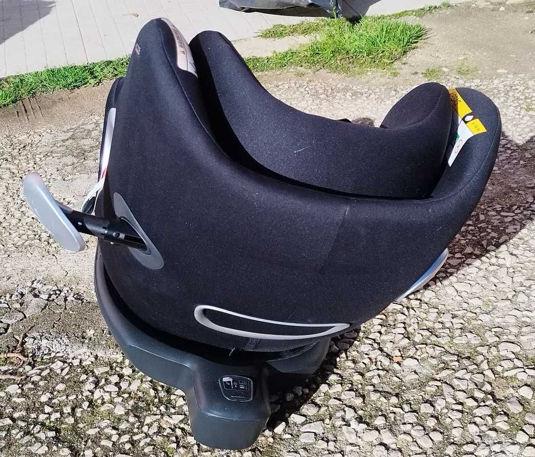 Cadeira Isofix Auto I - SIZE i - Cybex + suporte/aplicador.