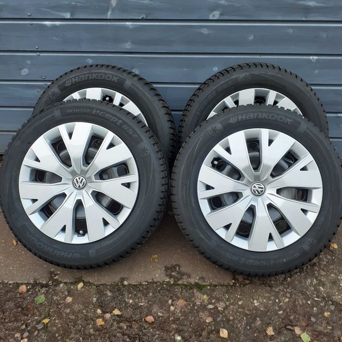Nowe opony zimowe 195/60R16 na felgach stalowych VW 6x16  5x100  et 35