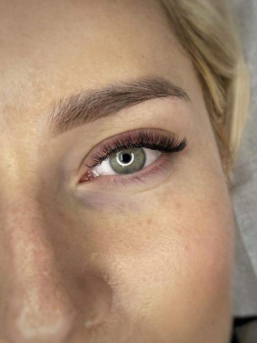 Pogotowie paznokciowe i rzęsowe (mobilnie)