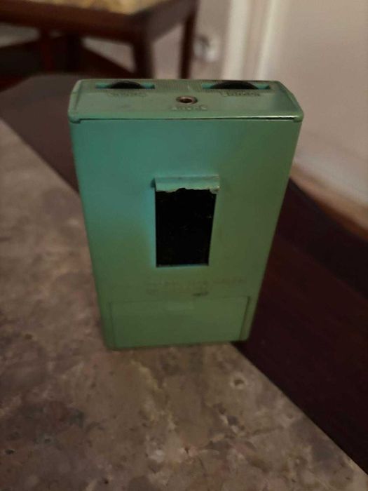 radio antigo cor verde