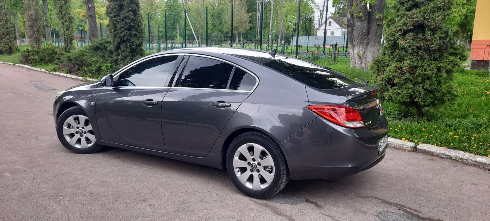 Opel insignia в хорошому стані